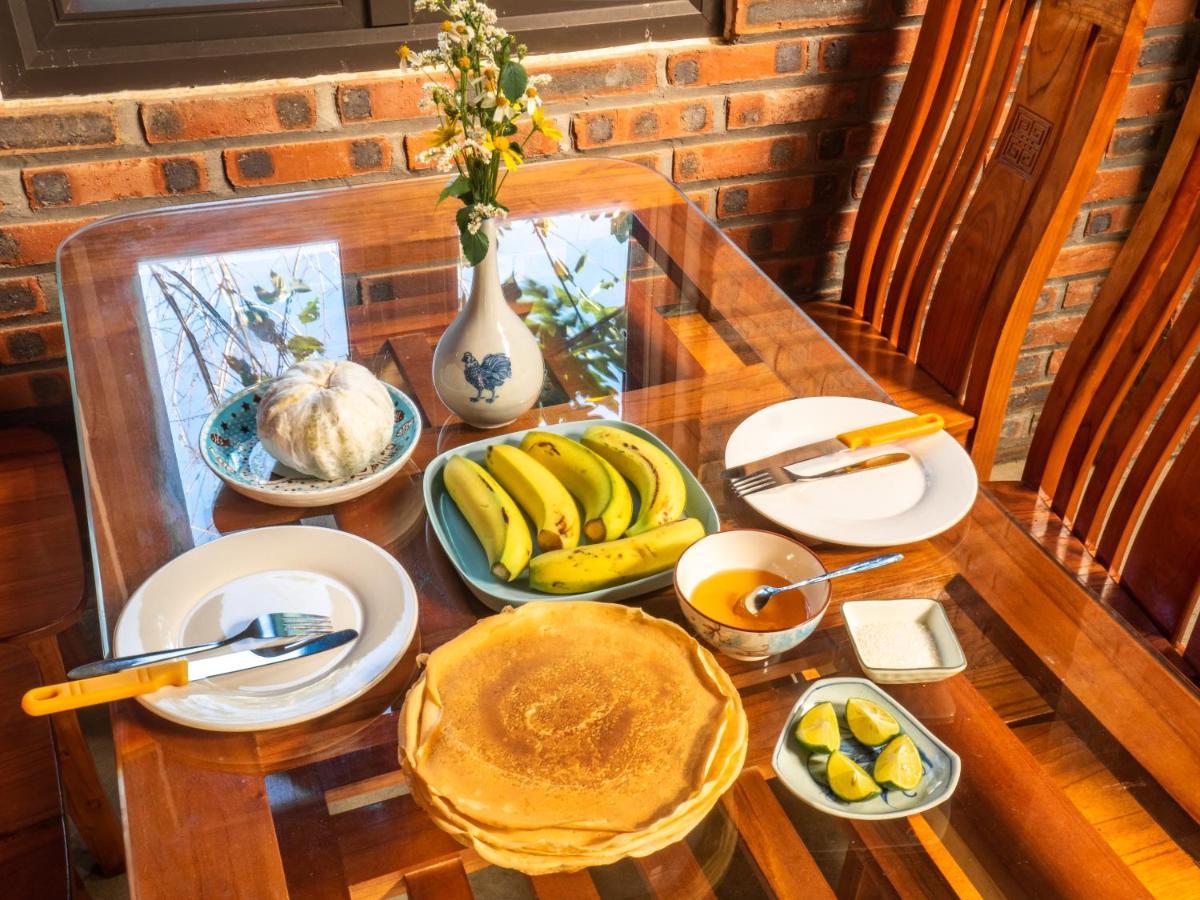 Wild Apple Homestay サパ エクステリア 写真