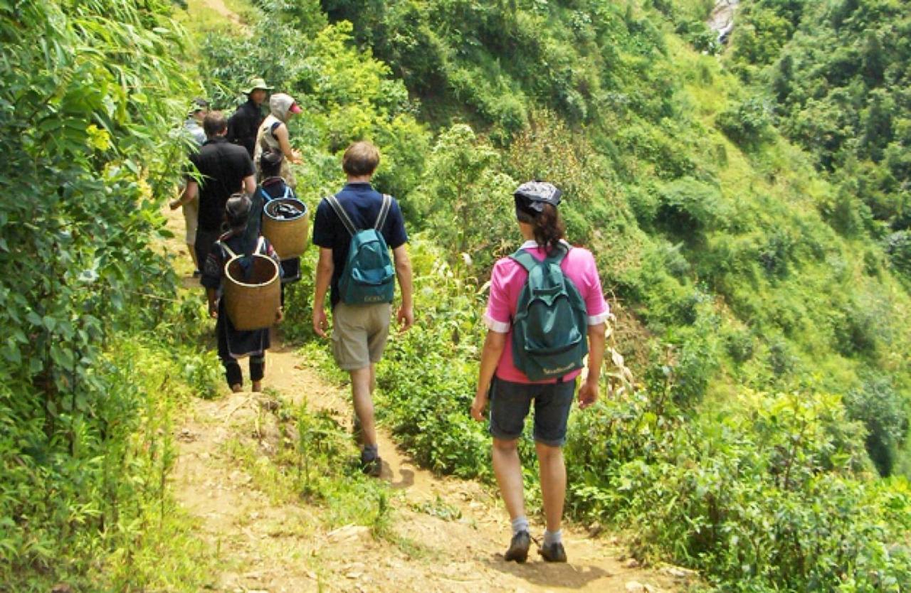 Wild Apple Homestay サパ エクステリア 写真