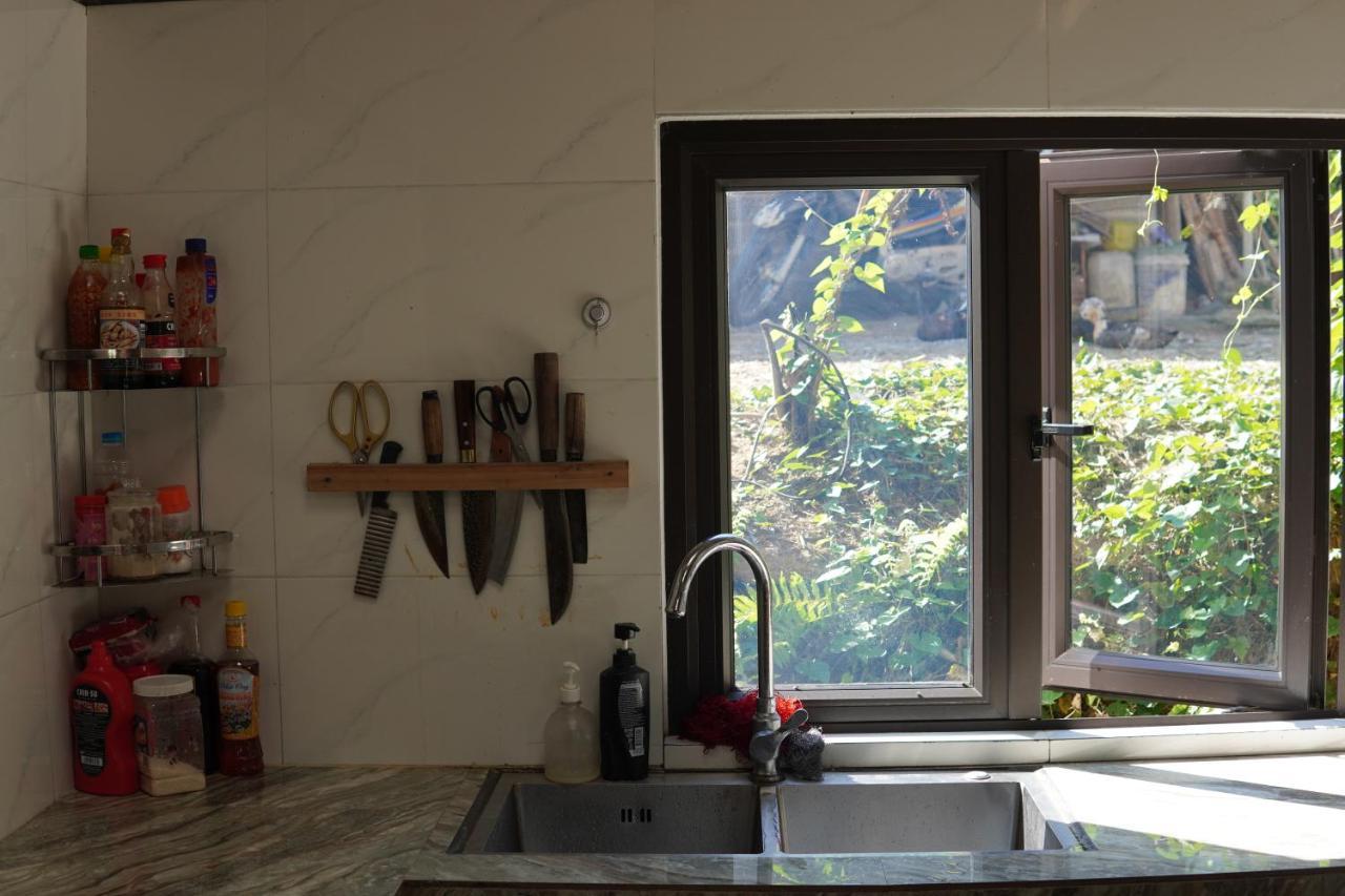 Wild Apple Homestay サパ エクステリア 写真