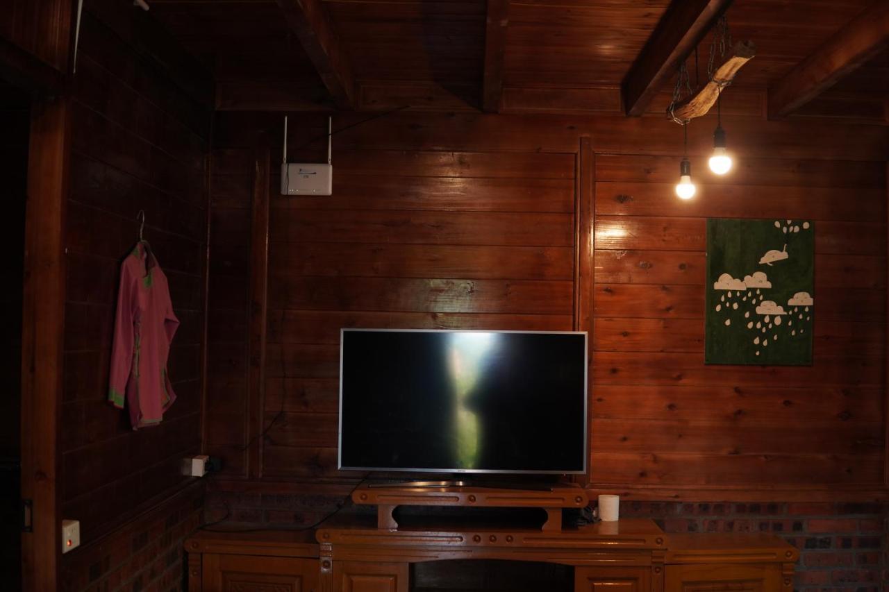 Wild Apple Homestay サパ エクステリア 写真